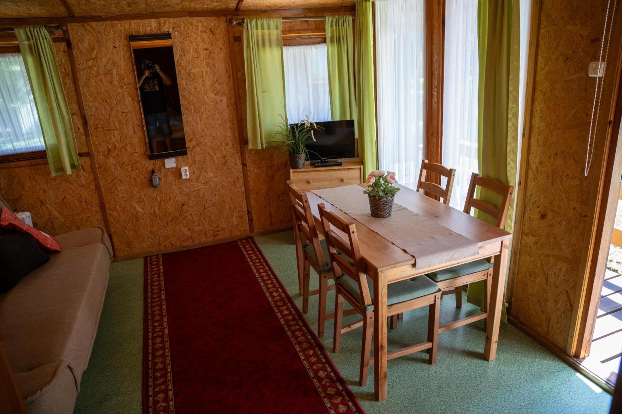 Villa Leśne Ustronie à Byslaw Extérieur photo
